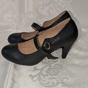 Chase + Chloe Black Mary Jane Heels